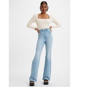 NWT LEVIS PREMIUM 70 HIGH RISE FLARE SIZE 33x32